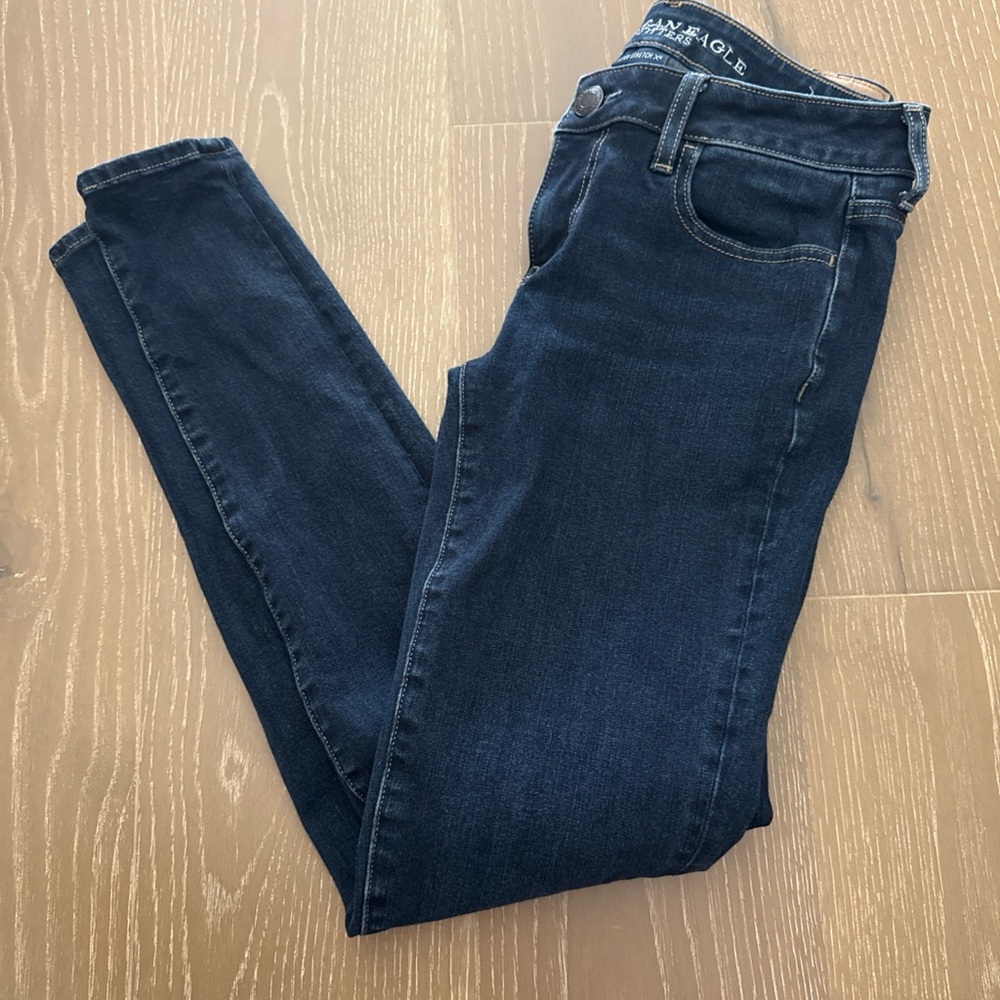 American Eagle Dark Wash Skinny Jeans Size 4 Long
